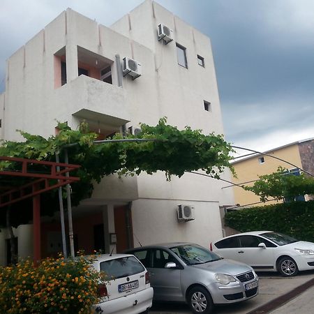 Apartments Bojanic Бар Екстер'єр фото