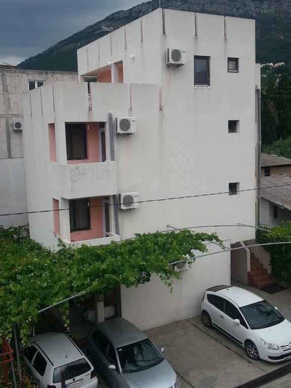 Apartments Bojanic Бар Екстер'єр фото